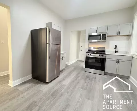 4920 S Vincennes Ave #1R, Chicago, IL 60615