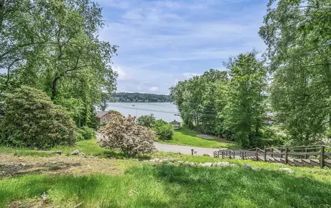 421 Hemlock Point Dr #NA, Coventry, CT 06238