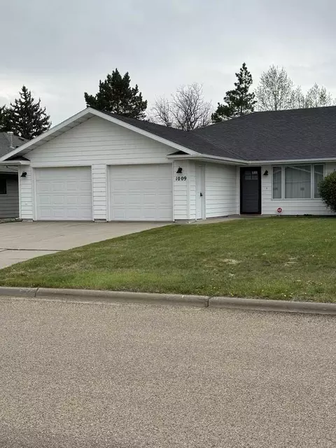 1009 34th Ave SW #NA, Minot, ND 58701