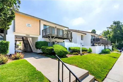 1360 W Lambert Rd, La Habra, CA 90631