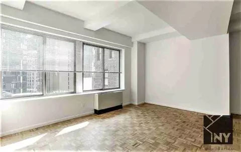 45 William St #1712, New York, NY 10005