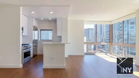 102 W 27th St #18E, New York, NY 10001