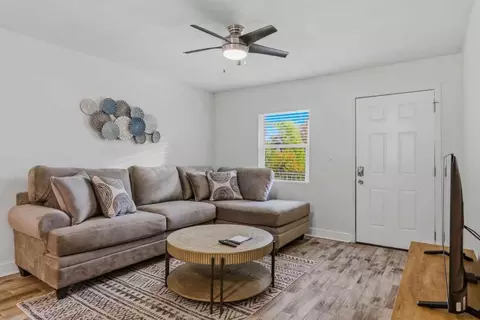 3909 W Cleveland St #1471517P, Tampa, FL 33609