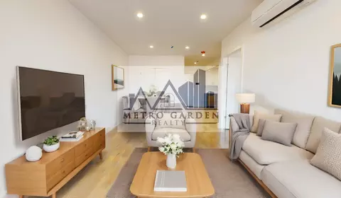 138-28 Queens Blvd #4E, New York, NY 11435