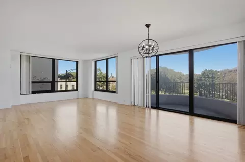 2020 N Lincoln Park W #2F, Chicago, IL 60614