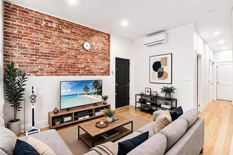 123 Mulberry St #5A, New York, NY 10013
