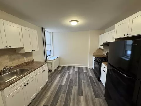 435 72nd St #D1, North Bergen, NJ 07047