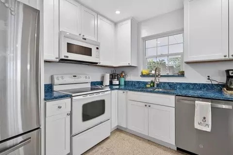 1123 SE 2nd Ave, Deerfield Beach, FL 33441