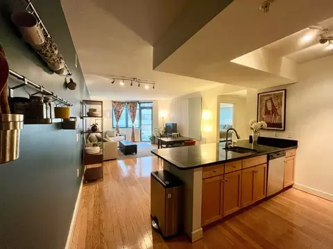 1117 10th St NW #406, Washington, DC 20001