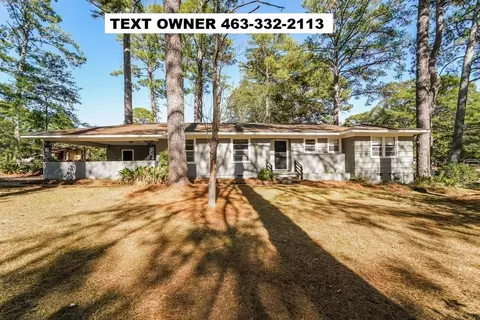 1880 Camellia Ln, Jackson, MS 39204