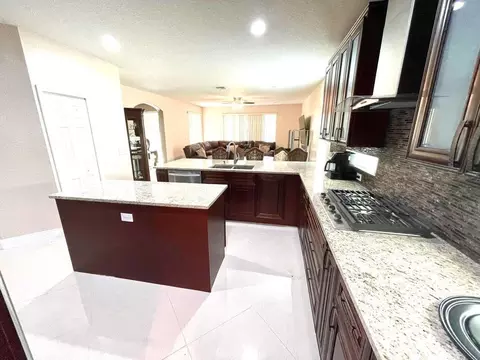 10454 Galleria St, Wellington, FL 33414