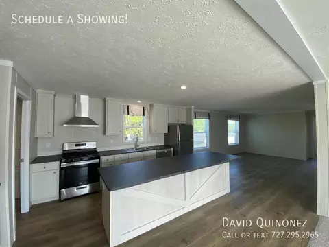 113 Mitchell Dr, Rockford, IL 61109