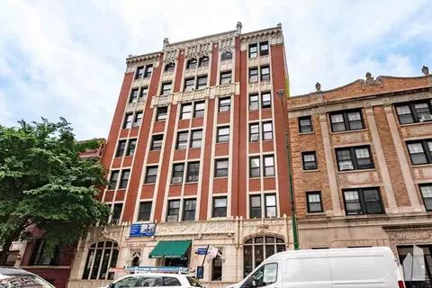 505 W Belmont Ave #1H, Chicago, IL 60657