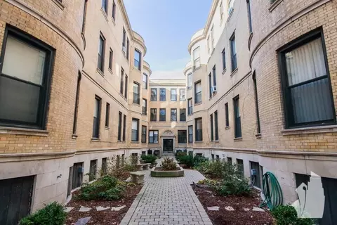 1220 N Dearborn St #1220A2, Chicago, IL 60610