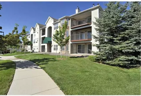 12208 W Dorado Pl, Littleton, CO 80127