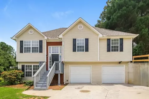 7460 Royale Ct, Riverdale, GA 30296