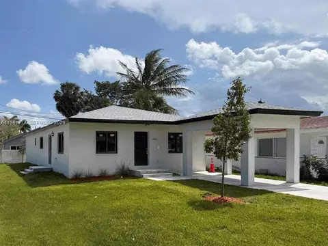 2806 NW 9th Ct, Washington Park, FL 33311