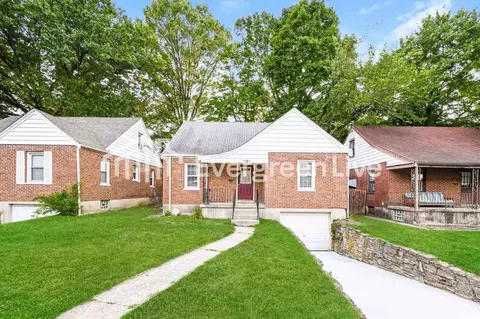 6951 Gloria Dr, North College Hill, OH 45239