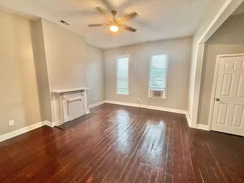 1206 S Preston St, Louisville, KY 40203