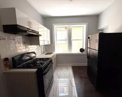 308 Renner Ave #1B, Newark, NJ 07112