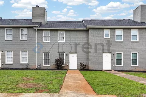 131 Toby Springs Ln #131, Mcdonough, GA 30253