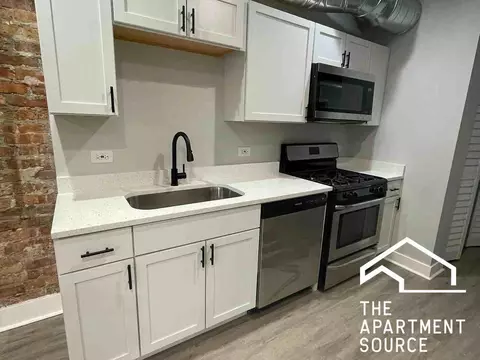 1608 W Wallen Ave #1, Chicago, IL 60626
