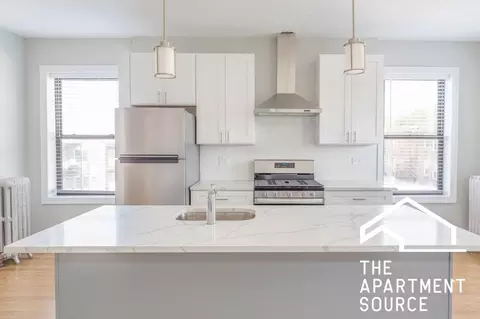 3929 N Keeler Ave #3S, Chicago, IL 60641