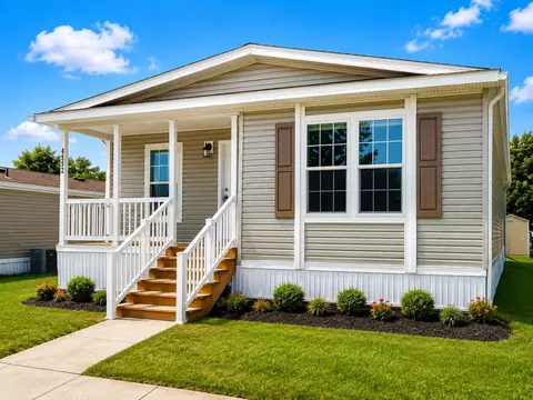 4562 Iris Ln #1172, Traverse City, MI 49685