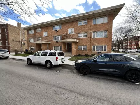 435 E 81st St #1, Chicago, IL 60619