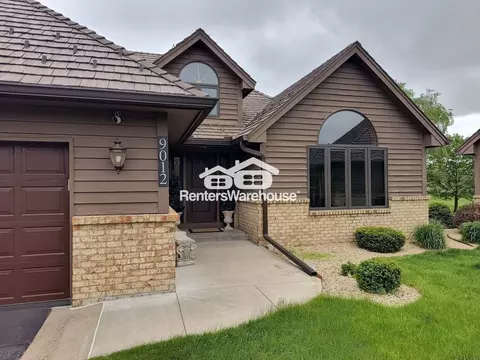 9012 Glen Edin Ln, Brooklyn Park, MN 55443