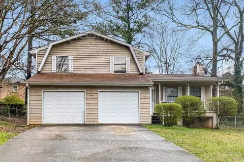 127 Gristmill Ct, Riverdale, GA 30274