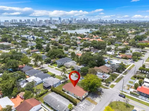 821 SW 7th Ave #2, Hallandale Beach, FL 33009