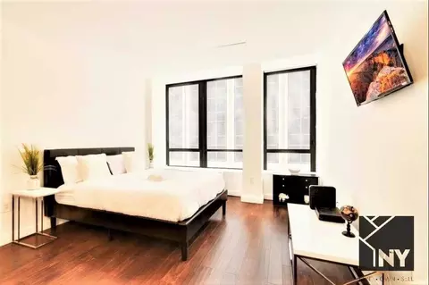 95 Wall St #1818, New York, NY 10005