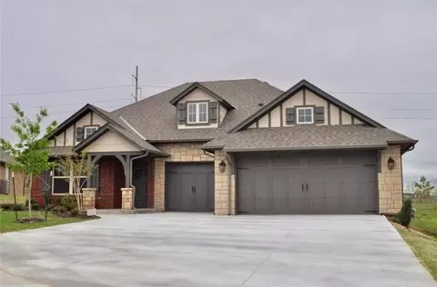 3217 Briargate Rd, Edmond, OK 73034
