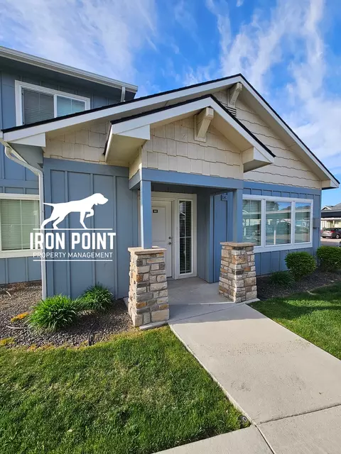 928 E Wandering Ln, Kuna, ID 83634