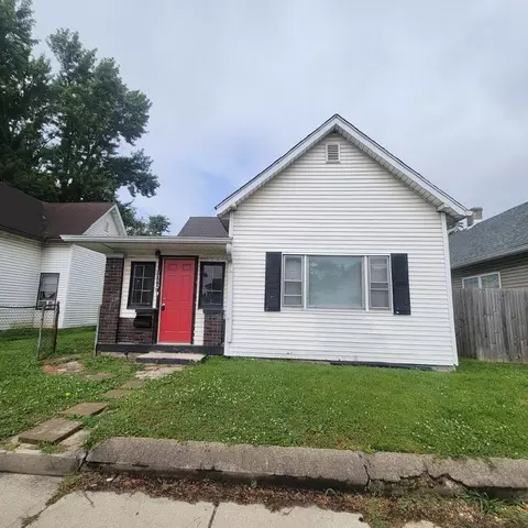 1332 Lee St, Indianapolis, IN 46221