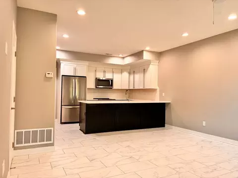 750 SE Westown Pkwy, Waukee, IA 50263