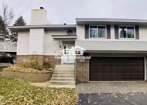 11221 Xavier Cir, Bloomington, MN 55437