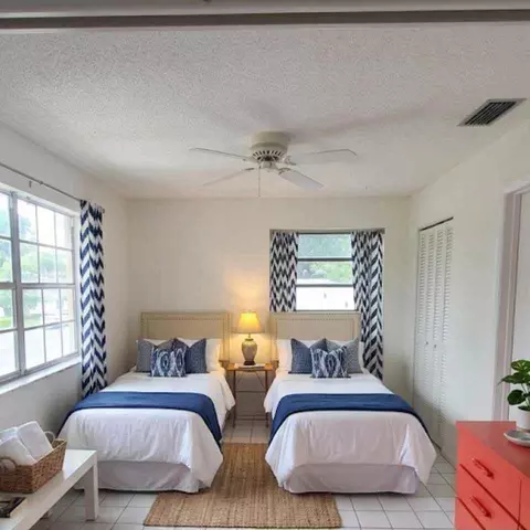 13746 Via Flora #E, Delray Beach, FL 33484