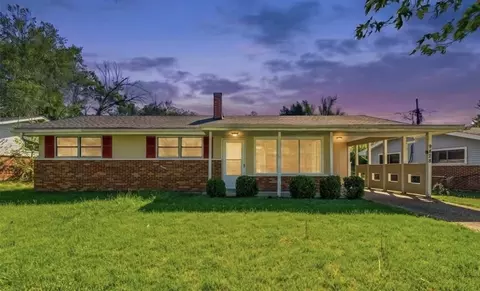 9828 Omega Dr #NA, Moline Acres, MO 63136