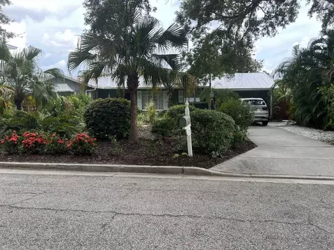 2216 Hibiscus St #2216, Sarasota, FL 34239