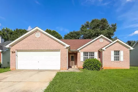 1716 Graystone Dr, Hampton, GA 30228