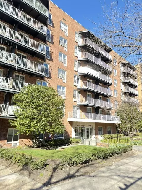 139-81 35th Ave #3M, New York, NY 11354