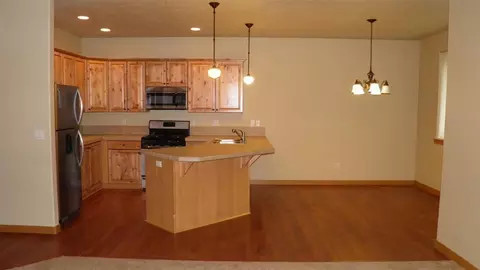 20249 Knightsbridge Pl, Bend, OR 97702 photo 6