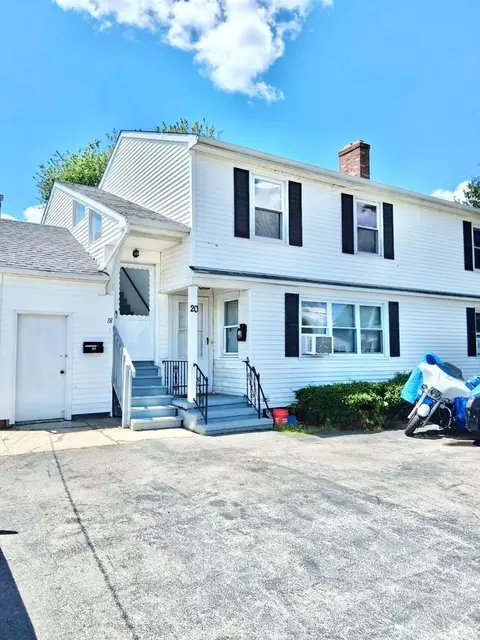 18 Foch Ave, Providence, RI 02904