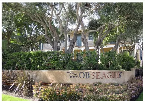 1739 Sunset Cliffs Blvd #4, San Diego, CA 92107