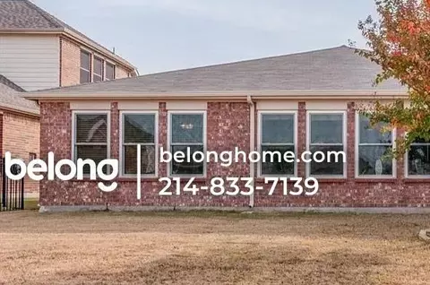 15833 Coyote Hill Dr, Fort Worth, TX 76177