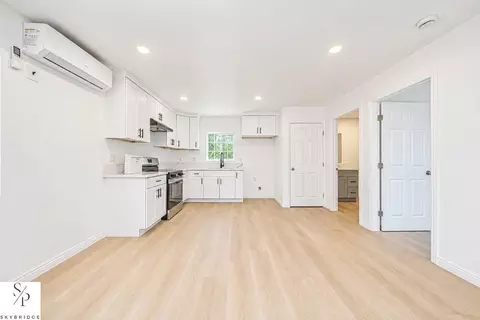 1428 W 59th St, Los Angeles, CA 90047