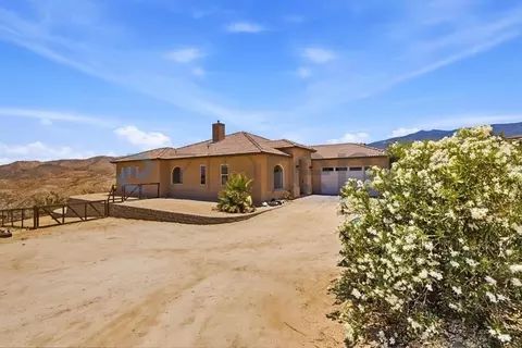 59512 Avenida La Cumbre, Mountain Center, CA 92561