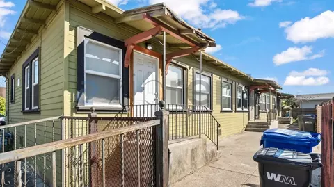 5917 Avenal Ave, Oakland, CA 94605